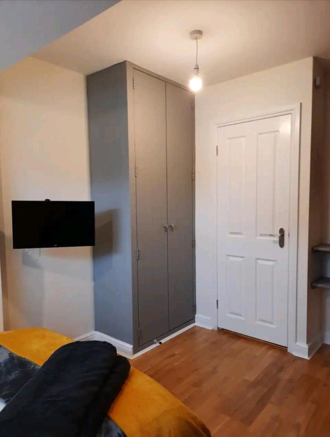 Double Room With Ensuite Close To Silverstone Whittlebury Exterior foto